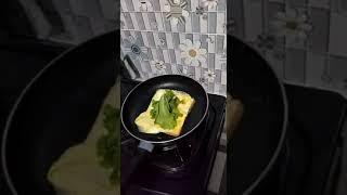 TUGAS PRAKARYA MUDAH DAN GAMPANG DARI BAHAN YANG MURAH. ROTI TELUR DAN SAYUR