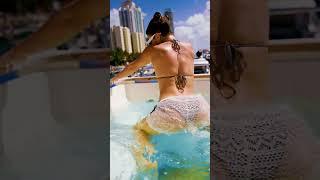 Dora - Farina x El Alfa   Nastya Nass   Twerking in the jacuzzi on the yacht   Miami