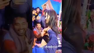 bhojpuri song dance hot girl  stage show hot bhojpuri dance ️#bhojpuri #video girl dance stage