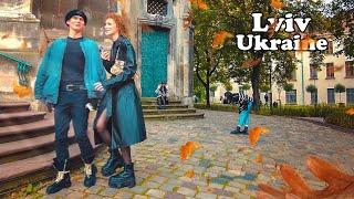 Beautiful Autumn has Come to the Streets of Lviv Ukraine Walking tour of Lviv 4K. Old Town. Львів