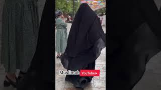 Non Muslim reaction to see Muslim girls#muslimah #hijab #muslim #abaya #hijabstyle #trending