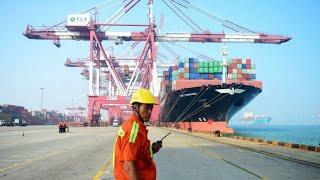 China Latest Exports Drop 6% Imports Rise