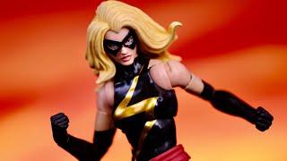 Marvel Legends Target Exclusive Warbird aka Ms.Marvel aka Carol Danvers Review