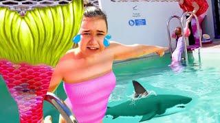 Kids Swimming Pool Funny Stories with Ruby and Bonnie