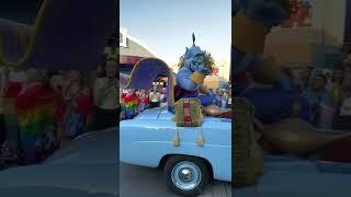 La Parade Disney des Fiertés aux Mille Couleurs   2022 - Disneyland Paris