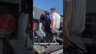 YAMAHA MT07 ONE HAND WHEELIE  FUNNY  WHEELIE MACHINE