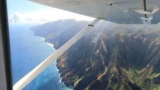 Nāpali Coast Flyover in the GippsAero GA8 Airvan