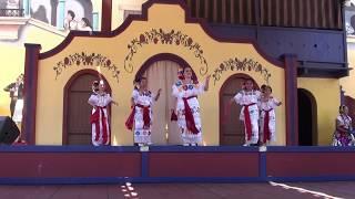 Sol De Mexico ballet folklorico at Knotts berry farm 2019-7