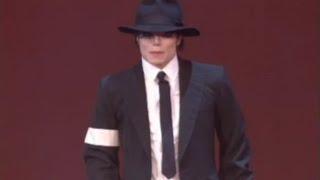 Michael Jackson - Dangerous Stage show