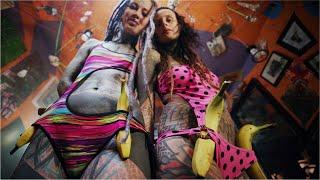 Tattoo Girls share a Banana   *Cinematic Short
