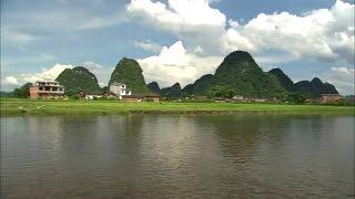 静水流深 - 巫娜（桂林山水）Still Waters Run Deep - Wu Na Guilin Scenery