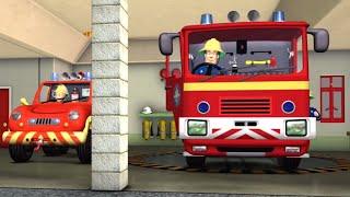 No caminhão de bombeiros ⭐️ O Bombeiro Sam  Resgate de bombeiro  Desenhos