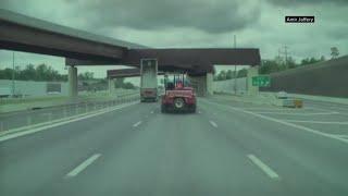 Dump truck crash on I-66 caught on video