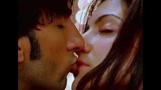 New Kiss WhatsApp Status Video _ Hot Kiss Status _ Lip kiss WhatsApp Status _ Romantic Kiss Status 