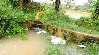 Today Raining  Blocked Drain And Stuck By Much Rubbish Drain Unclogging