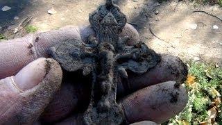 Поиск монет крестов с металлоискателем видео 2013 в лесах Волго-ахтубинской поймы