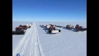 Tractor Train Traverse - Ronne Ice Shelf 201718