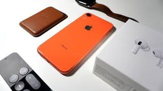 Why You SHOULD Buy the iPhone XR in 2021 - Build Performance and Camera Test