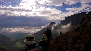 Drakenberg Traverse from Mnweni to Monks Cowl