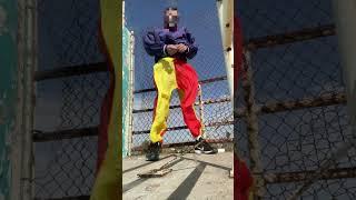 Red&Yellow Wind pants Flapping Wildly