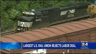 Americas Largest Rail Worker Union Rejects New Labor Deal