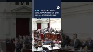 Milei el gesto obsceno de la diputada Silvina Selva de UxP en pleno discurso