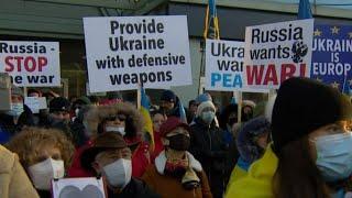 Toronto Ukraine community gathers to support each other