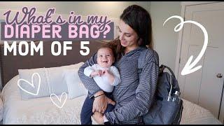 WHATS IN MY DIAPER BAG? NEWBORN Mom of 5 *MINIMALIST*