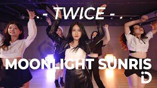 TWICE MOONLIGHT SUNRISE  Momi【iDance】