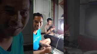 Dede Suhendar sedang live sekarang