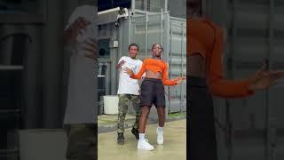 Berri Tiga - Looking _ by danceboykidi and Mz abenaa #dance #africandance #reel #viralvideo