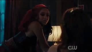 Riverdale 4x04 Cheryl and Toni kiss