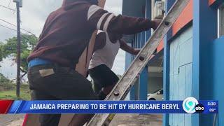 Jamaica preparing to be hit by hurricane Beryl