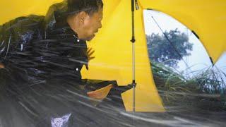 ️ HIT BY STORM heavy rain camping with strong wind & thunderstorm SOLO CAMPING ️