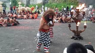 TARIAN TRADITIONAL KHAS DAERAH BALI  TARIAN KECAK