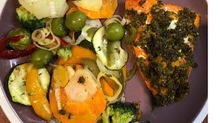 Cuisine bio  وجبة سريعة للغداء او العشاء سمك السلمون saumon مع الخضر في الفرن لذيذ و صحي  