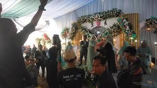 moments wedding kiss bersama Miss Willy and phok-shang CREW