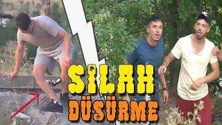 RİSKLİ SİLAH DÜŞÜRME ŞAKASI 2 -  SİLAHI ÇALDILAR 