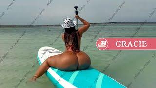 graciebontrending Panamanian plus size curvy fashion model  asmr fashion show lifestyle trends