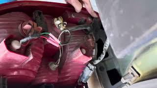 DIY  KIA SPORTAGE 2007 - CHANGE  REPLACE REAR SIGNAL OR BREAK LIGHTS -  quick and easy