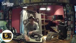 Alex Yurov And ZHAR - Sun Wave Live Stream@Baza Record Shop 30.11.17