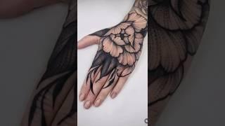 Hand Tattoo #handtattoo #tattoo #tattoos #tattooartist  Sophiebrowntattoo