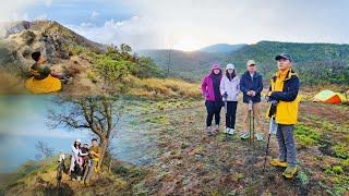 PENDAKIAN ATAP JAWA BARAT GUNUNG CIREMAI VIA TRISAKTI SADAREHE  GUNUNG TERTINGGI DI JAWA BARAT