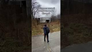 We found an abandoned neighborhood ️ #abandomed #urbex #abandonedillinois #viral