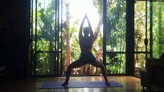 Vinyasa flow with Kali Mudra for focus and clarity - with instruction