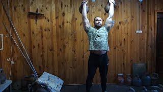 РОМА МАЛЫШ ПАРНЫЙ ЖИМ ГИРЬ 50+50 КГ НА 6 РАЗ ROMAN LITTLE 50+50KG KETTLEBELLS DOUBLE PRESS 6 REPS