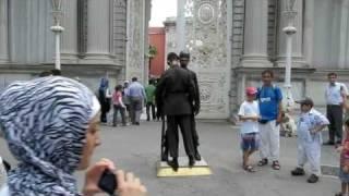 Istanbul Turkey Dolmabahce Palace Guards Changing Долмабахче караул