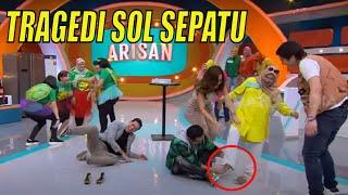 Ngakak Sol Sepatu Peserta Mendadak Lepas Kok Bisa?  ARISAN 010323 Part 2