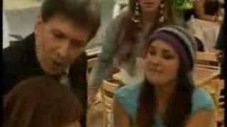 Pelea de Roberta VS Mia. Por sus padres - Rebelde - RBD