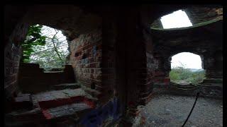 Racton Drone - ambient looping in a folly on a hilltop with Keystep playing MC101 looped with RC500